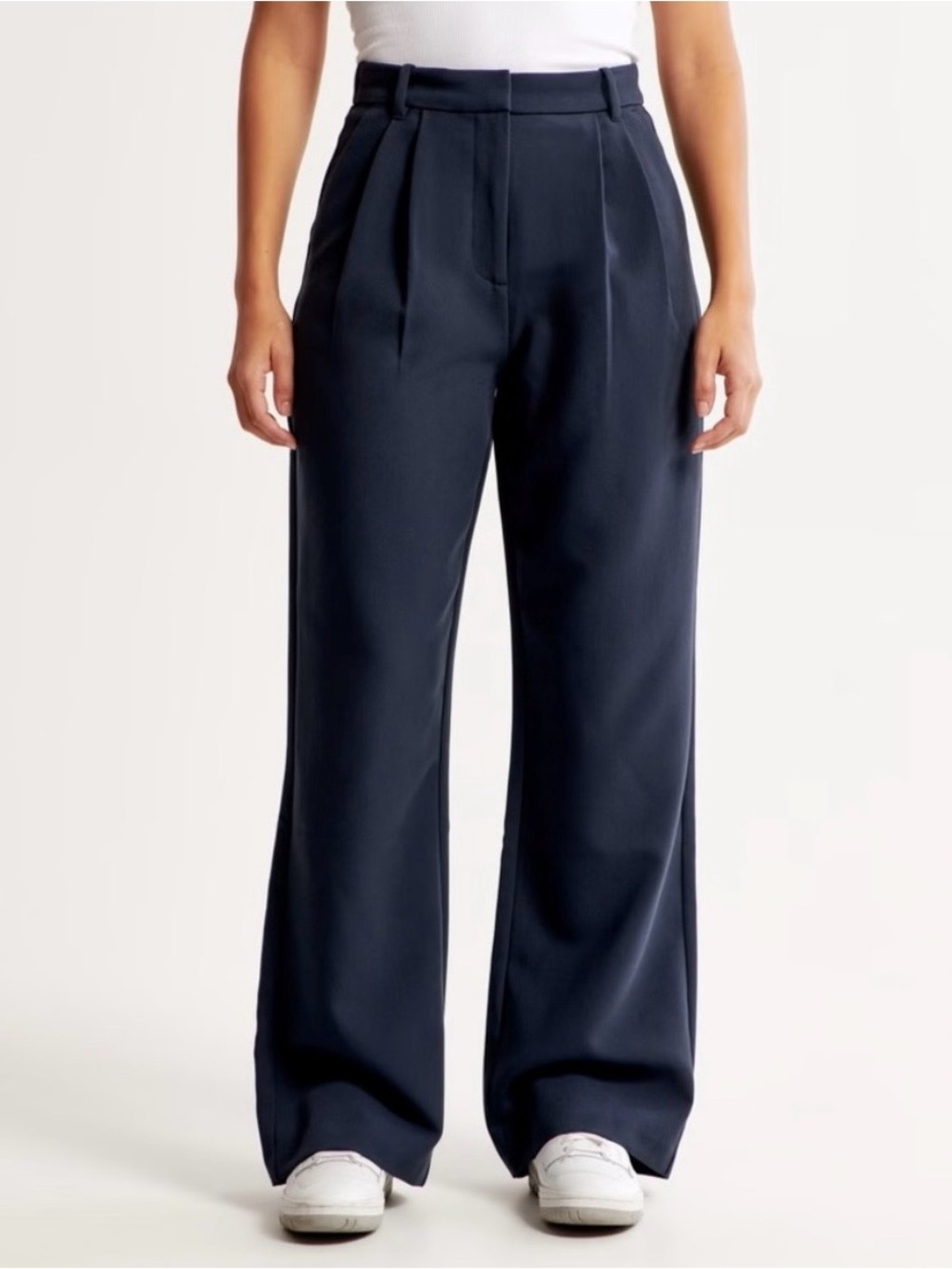 Abercrombie & Fitch Curve Love Sloane Tailored Wide Leg Pants in Navy